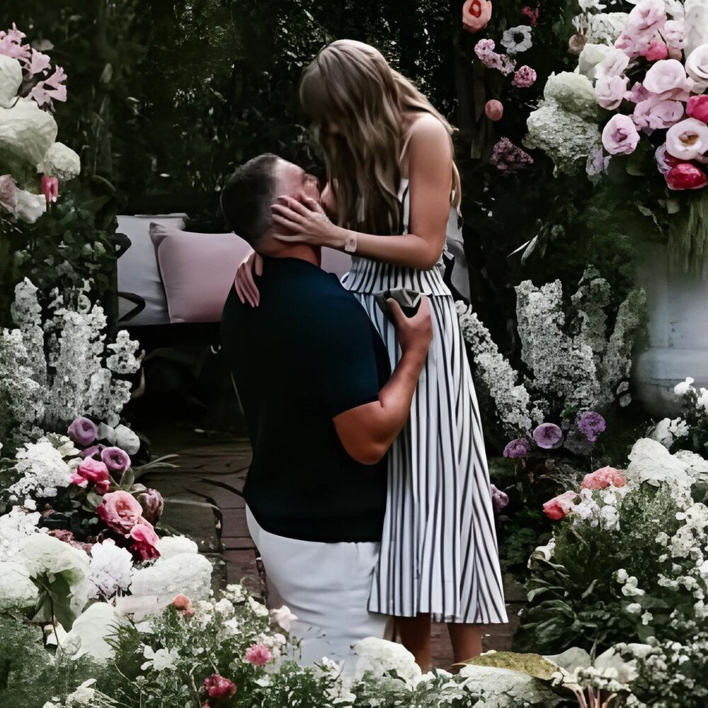 Taylor and Travis Engagement photo Puzzle, Custom made 300 pieces